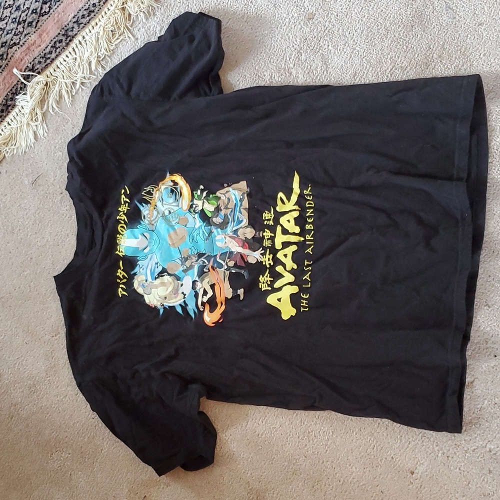 Avatar the Last Airbender Tshirt Size XL